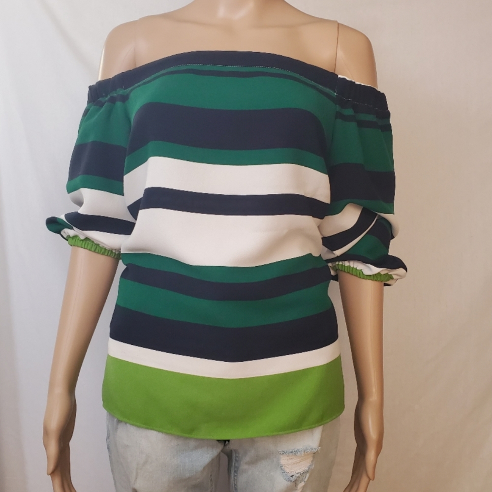 Ann Taylor Factory Top - Picture 2 of 3